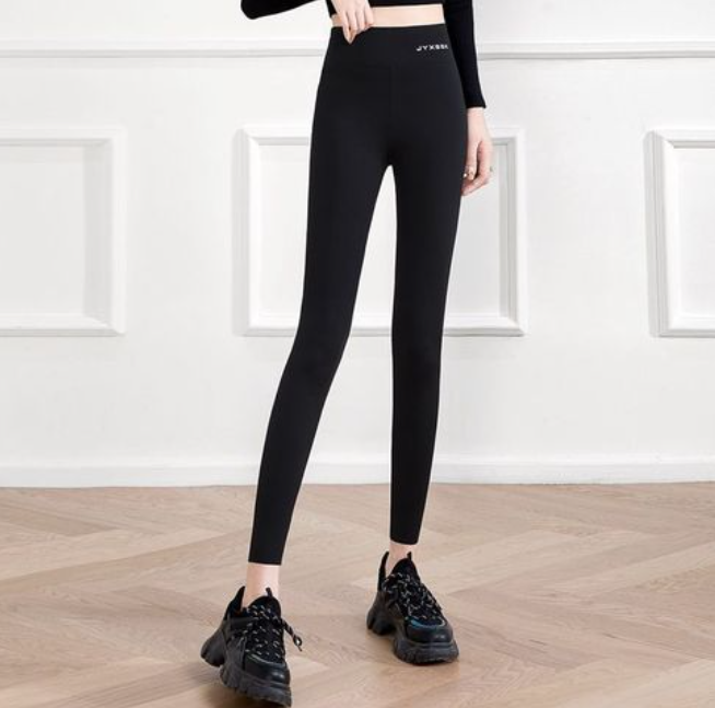 打底裤搭配什么衣服？